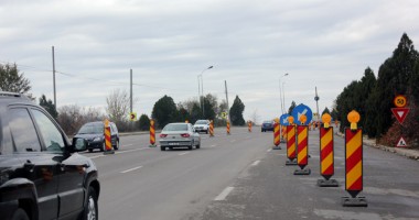 Stire din Eveniment : Restricțiile întind la maxim nervii șoferilor