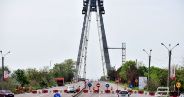 Stire din Eveniment : Podul de la Agigea, închis trei nopți. Ce rută au la dispoziție șoferii