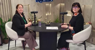 Stire din Podcast :  Prof. Daniela Ghițoiu. Greșelile profesorilor influențează destine?