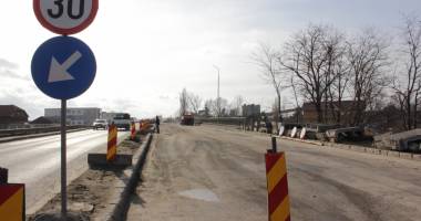 Stire din Eveniment : Atenție, șoferi! Circulația pe podul IPMC, ÎNCHISĂ!