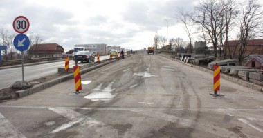 Stire din Eveniment : ATENȚIE! Podul IPMC, închis  în fiecare noapte  pentru reparații
