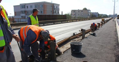 Galerie foto. Podul IPMC a fost reparat. Cum se va circula în următoarele două luni - 12