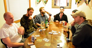 Stire din Fun : La poker cu băieții