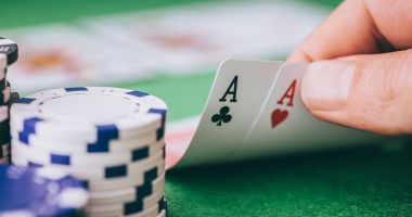 Poker online sau offline?