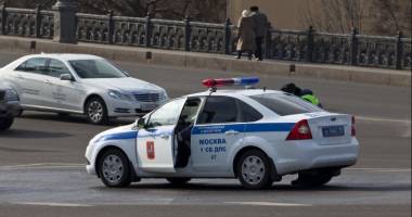 Stire din Actualitate : Șef de poliție, confundat cu un infractor, reținut ore în șir