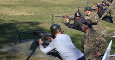 Stire din Eveniment : Ședință de tragere cu armamentul de infanterie