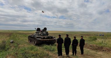 Premieră în poligonul Tortoman: trageri cu armamentul de pe tancuri! - 4