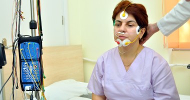 Tulburările de somn, tratate cu aparatură modernă la Palazu Mare - 3