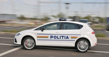 Stire din Eveniment : Răducu Mazăre gonea cu 196 km/oră, pe Autostrada Soarelui
