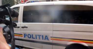 Stire din Eveniment : Ursoi, arestat pentru agresarea unei polițiste și a soțului ei