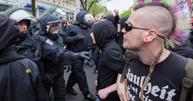 Stire din Actualitate : Poliția germană devine high-tech pentru a stopa cântecele neonaziste