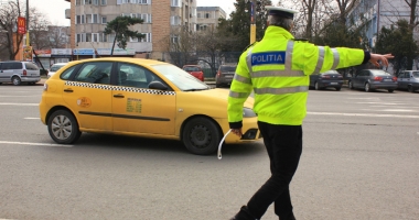Stire din Eveniment : Poliția Română, zeci de mii de amenzi în 10 zile