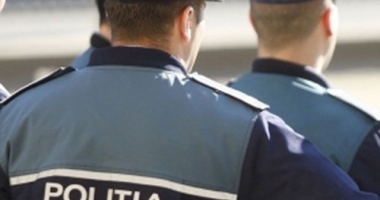 Stire din Eveniment : Tânără din Constanța, păcălită cu un bilet fals la Neversea