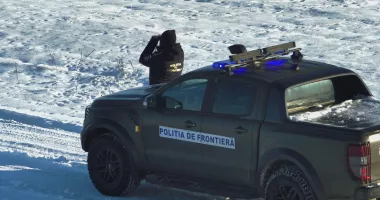 Stire din Social : Trecerea cu bacul pentru camioane la Isaccea–Orlovca este suspendată temporar