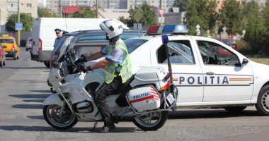 Stire din Eveniment : Tehnică la care nu s-ar fi gândit nimeni / Cum au salvat doi subofițeri viața unei tinere aflată încarcerată