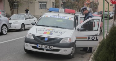 Stire din Eveniment : Mașină furată din Poarta 6, găsită în comuna Mihail Kogălniceanu