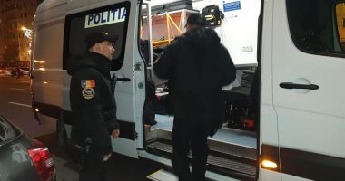 Colet SUSPECT în zona Casa de Cultură! Specialiștii Poliției Constanța, cercetări la fața locului - 3