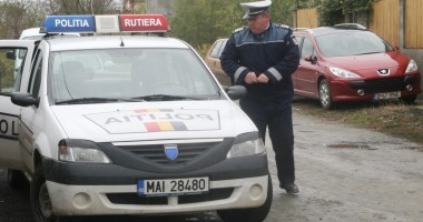 Stire din Eveniment : Un tractorist beat a făcut ravagii la Băneasa