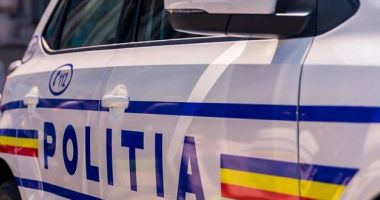 Stire din Eveniment : Constanța: Acţiune a poliţiei pentru verificarea legalităţii executării lucrărilor în zona drumurilor publice