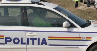 Stire din Eveniment : Cum a rămas un bărbat fără pensia pe o lună, în timp ce scoatea banii de la bancomat