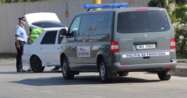 Stire din Eveniment : Minore fugite de acasă, găsite de polițiștii de frontieră