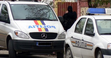 Stire din Eveniment : Ofițer de poliție storcea afaceriștii constănțeni de zeci de mii de euro