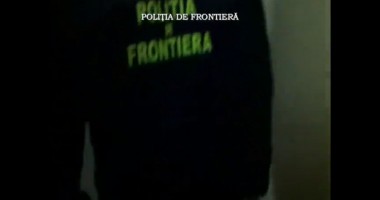 Stire din Eveniment : CAPTURĂ DE ȚIGĂRI ÎN PORTUL CONSTANȚA / VIDEO