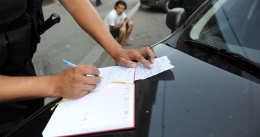 Constănțenii necivilizați, amendați de polițiștii locali