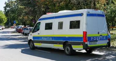 Stire din Eveniment : Alertă maximă. Deținut recapturat de polițiști după ce a fugit în mod dramatic