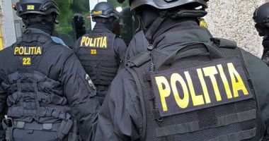 Cinci persoane din judeţul Constanţa arestate pentru proxenetism