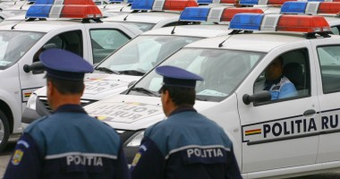 Stire din Eveniment : Mai puțini polițiști corupți în 2013