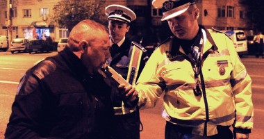 Razie de amploare a rutieriștilor. Sute de șoferi au suflat în etilotest - 5