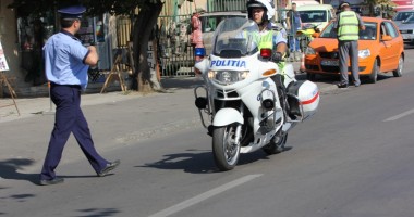 Stire din Eveniment : ACCIDENT RUTIER în CONSTANȚA, pe I.C Brătianu. Șoferul A FUGIT de la fața locului
