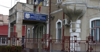 Stire din Eveniment : Acuzații grave: un bărbat spune că a fost bătut de cinci polițiști