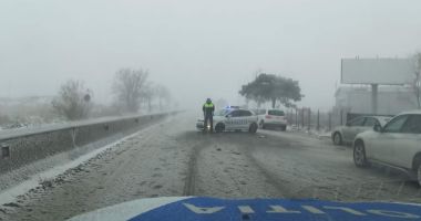 Respectați indicațiile polițiștilor și evitați deplasările! - 1