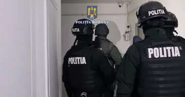 Stire din Eveniment : Victime atrase prin aplicații de dating și jefuite. Mod de operare identic