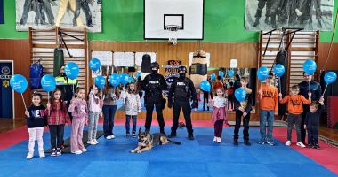 Cei mici i-au vizitat pe polițiștii constănțeni. Câinele SPOT, atracția copiilor - 2