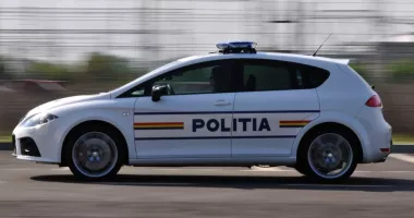 Stire din Social : În timpul liber, un jandarm salvează ziua. Borsetă pierdută înapoi la proprietar