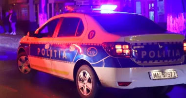 Stire din Eveniment : Scene șocante în Constanța. Bărbat de 47 de ani, înjunghiat în apartament de o femeie