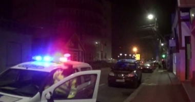 CURSĂ ÎN TOT ORAȘUL, CU POLIȚIA PE URME. Președinte de Consiliu Județean, baricadat în casă după ce a fost pus să sufle în fiolă