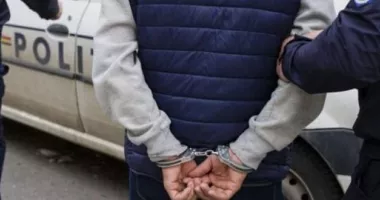 Pistolarul din Lupeni, reținut. A tras asupra fostei iubite și a familiei acesteia