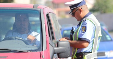 Stire din Eveniment : Atenție, șoferi! Polițiștii rutieri, în trafic! Iată în ce zone îi puteți întâlni
