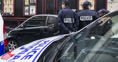 Stire din Eveniment : Tatăl și fratele bărbatului ucis pe Aeroportul Orly, din Paris, reținuți