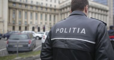 Stire din Eveniment : Poliţistul pensionar, care şi-a bătut fosta iubită pe stradă, găsit spânzurat în casă
