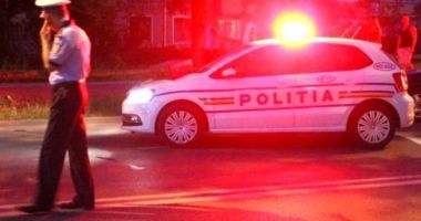 Stire din Eveniment : A fugit în timpul unui control și a accidentat un polițist. Motociclistul, probabil, circula sub influența drogurilor