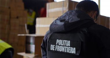 Stire din Eveniment : Polițist de frontieră, găsit împușcat în cap în mașină. Acesta urma să păzească o secție de votare