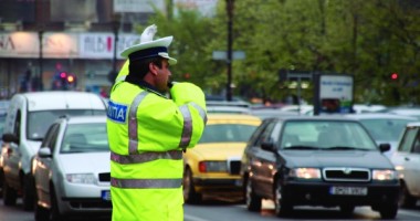 Stire din Eveniment : Polițiștii rutieri  au început… școala