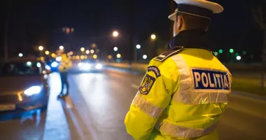 Stire din Eveniment : Șoferi trași pe dreapta în masă. Amenzi, permise suspendate și controale dure în trafic