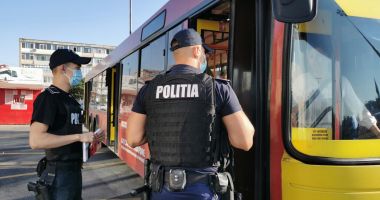 Razie în Gara Constanţa. Sute de persoane legitimate