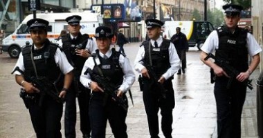 Stire din Eveniment : Un sfert dintre cei mai căutați infractori străini din Marea Britanie sunt români